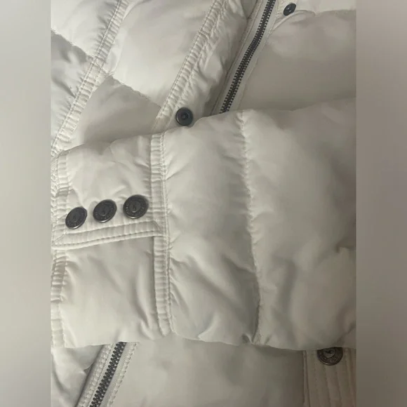 Jennifer body cream white  Puffer Jacket hollister vintage rare gap hoodie - Picture 8 of 15